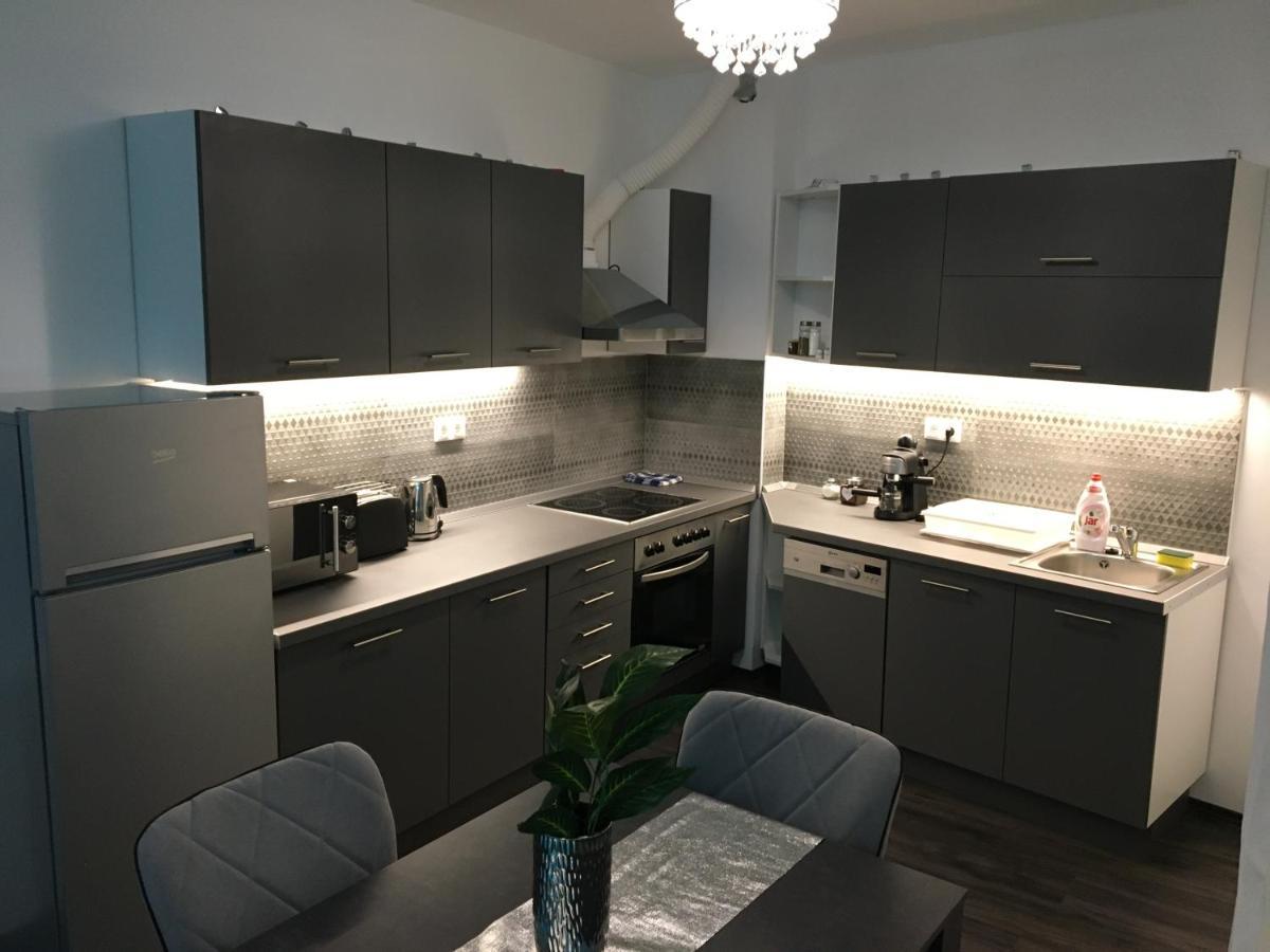 Queen Apartman Debrecen Dış mekan fotoğraf