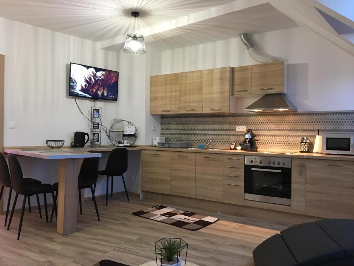 Queen Apartman Debrecen Dış mekan fotoğraf